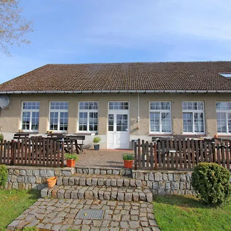 Qualzow See 5450 Apartment Roggentin (Mirow)
