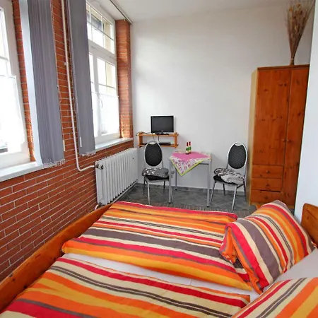 Qualzow See 5450